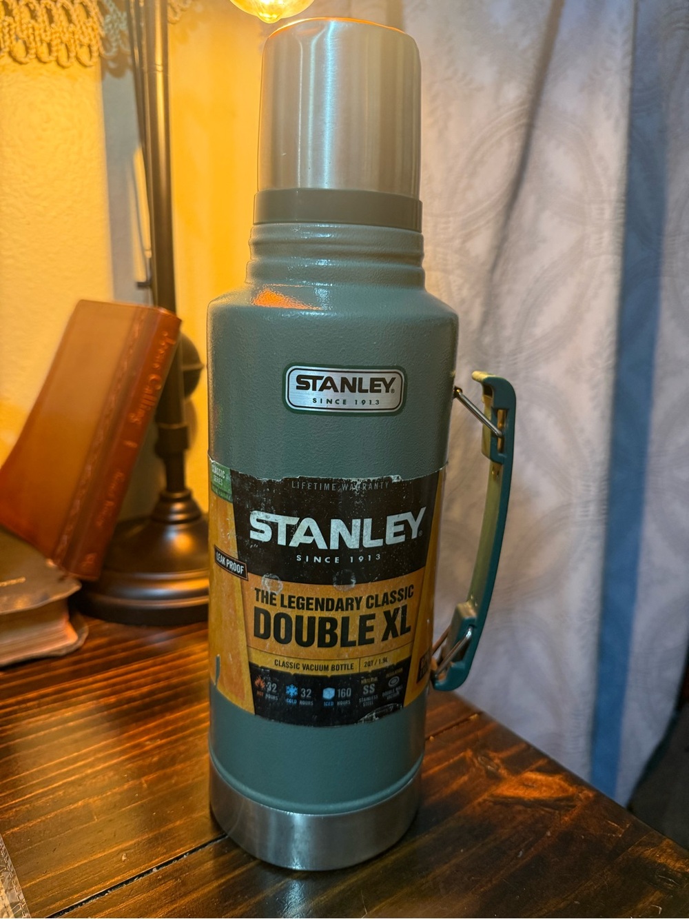 Stanley Double XL Classic Vacuum Bottle - Olive Green with Silver Cap